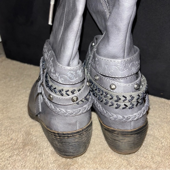 Gray Riding Boots - Picture 3 of 5